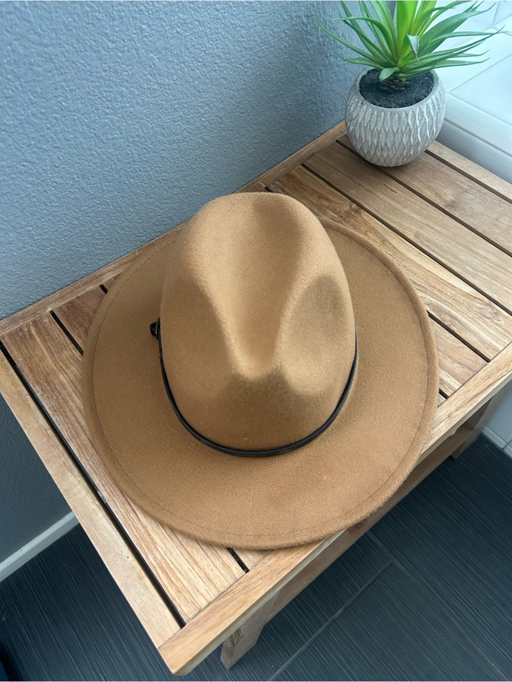 Tan Felt Ranch Hat with Leather Band